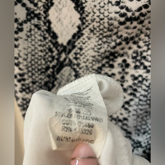 Windsor Snakeskin Bodycon Dress - Picture 5 of 8